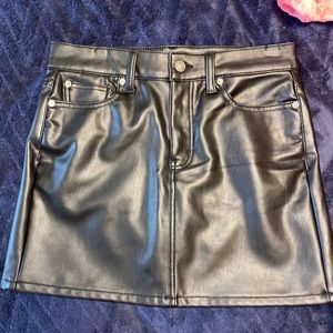 American eagle high-rise leather skirt